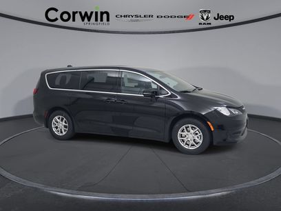 New 2027 Chrysler Pacifica LX