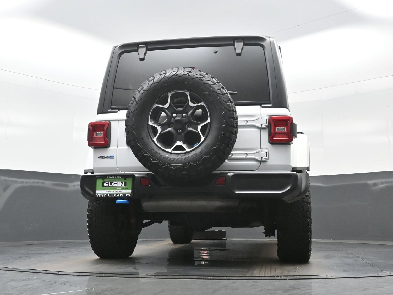 Used 2023 Jeep Wrangler Unlimited Rubicon 4xe AWD/4WD image 30