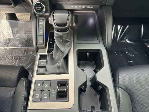 Used 2025 Toyota Land Cruiser w/ Premium Package AWD/4WD image 18