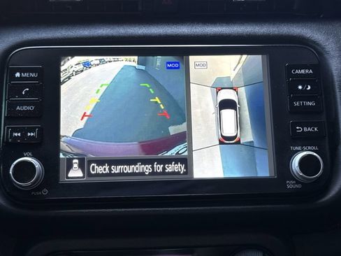 Certified 2022 Nissan Kicks SR FWD image 8
