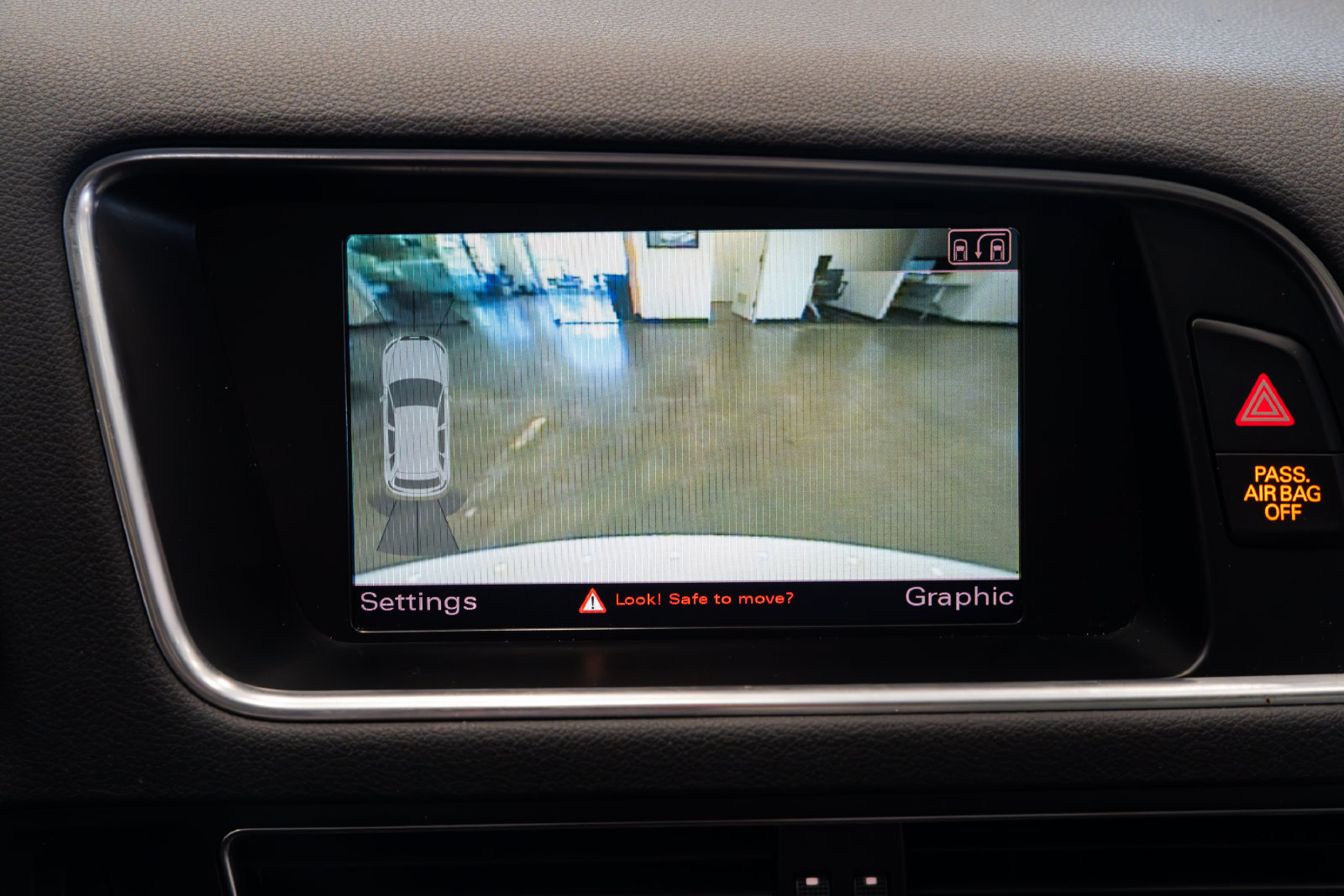 Used 2011 Audi Q5 3.2 Prestige AWD/4WD image 12