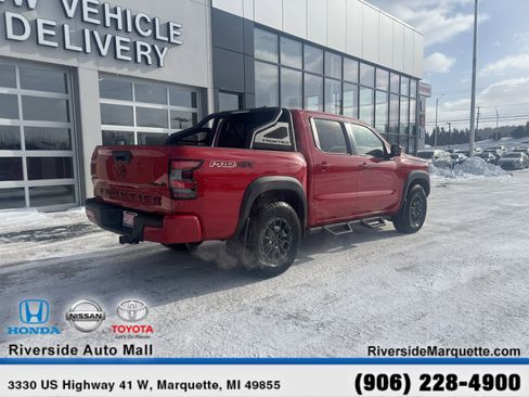 Used 2023 Nissan Frontier PRO-4X w/ Pro-4X Premium Package image 9