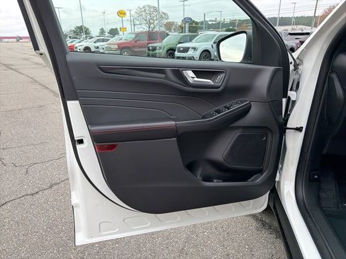 New 2026 Ford Escape ST-Line AWD/4WD image 12