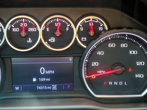 Used 2022 Chevrolet Silverado 1500 LT Trail Boss w/ Convenience Package II image 21