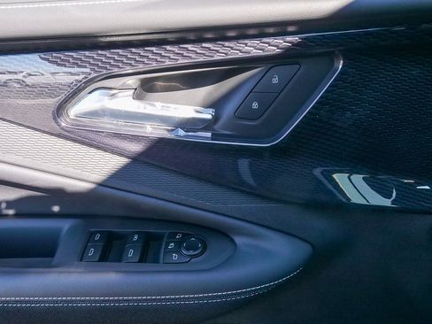 New 2026 Chevrolet Blazer EV LT image 19