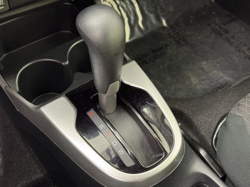 Used 2019 Honda Fit EX image 27