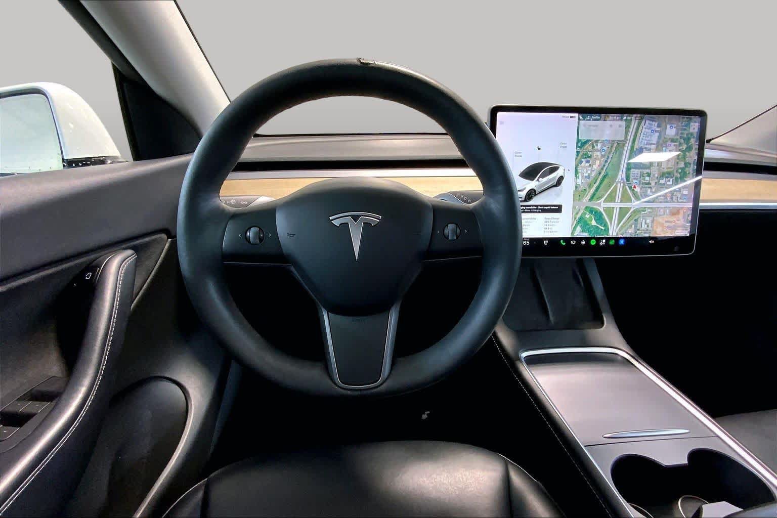 Used 2022 Tesla Model Y Long Range AWD/4WD image 5