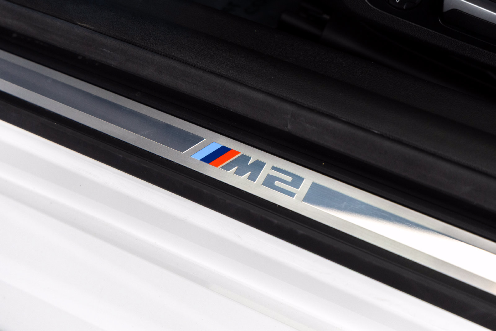 Used 2024 BMW M2 w/ Lighting Package RWD image 33