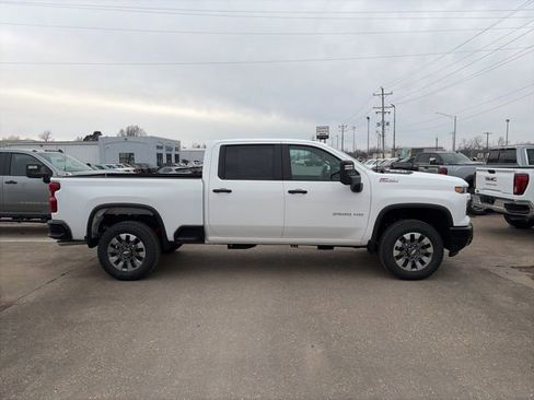 New 2026 Chevrolet Silverado 2500 Custom w/ Custom Convenience Package image 7
