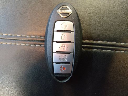Used 2025 Nissan Altima 2.5 SV FWD image 32