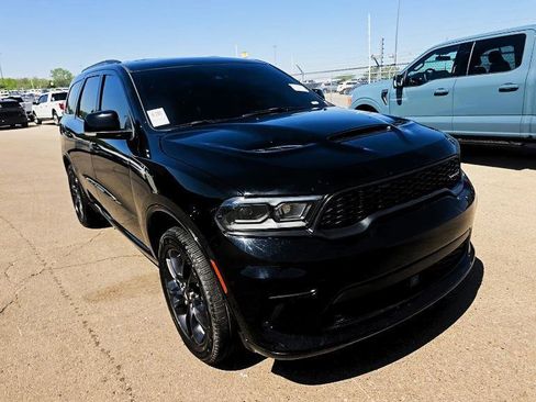 Used 2023 Dodge Durango GT AWD/4WD image 2