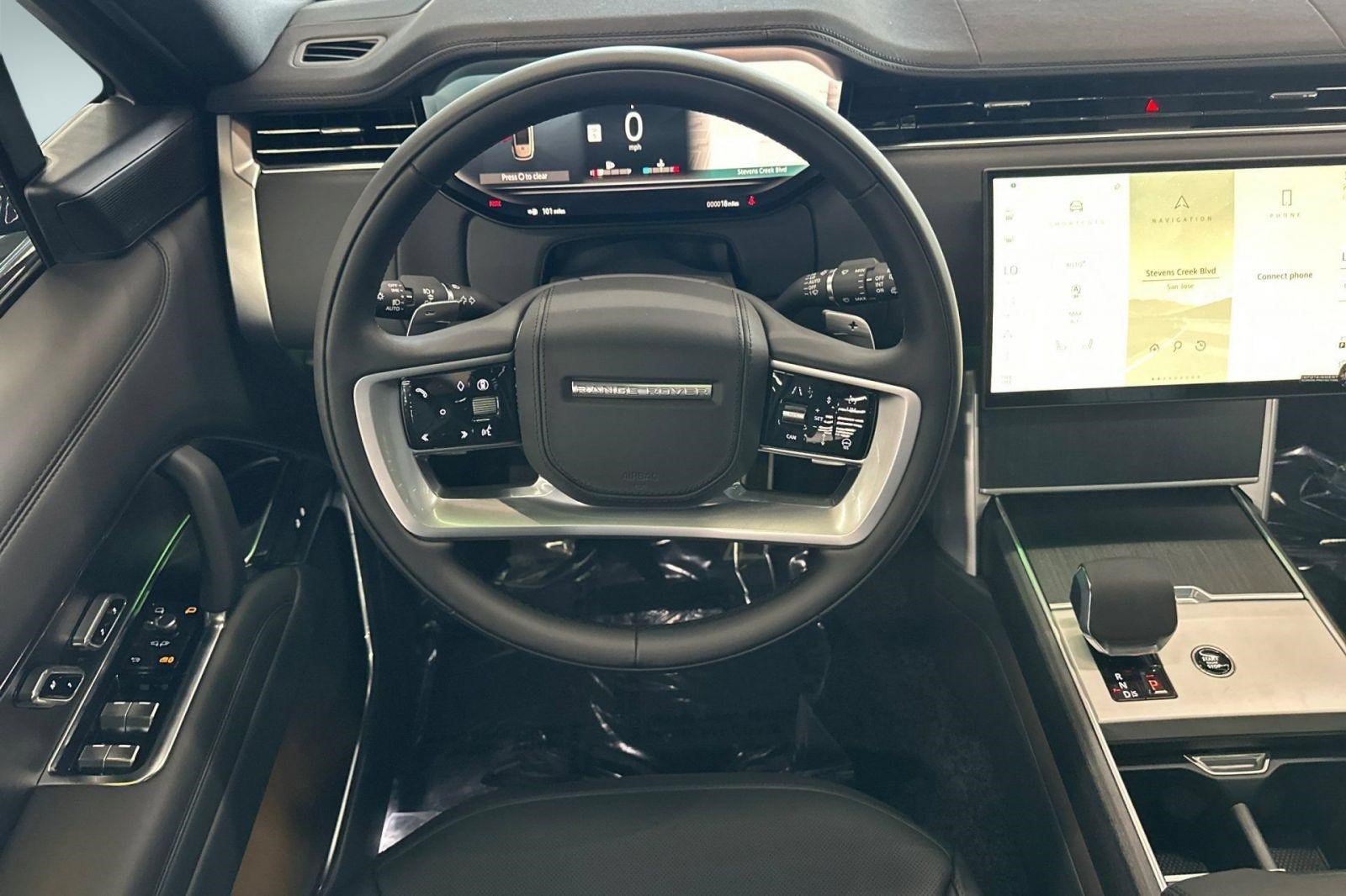 New 2026 Land Rover Range Rover Long Wheelbase SE AWD/4WD image 15