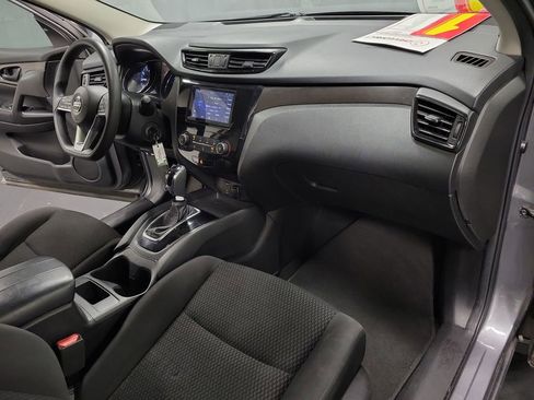 Used 2018 Nissan Rogue Sport S w/ S Appearance Package FWD image 22