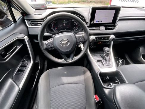 Used 2024 Toyota RAV4 LE FWD image 6
