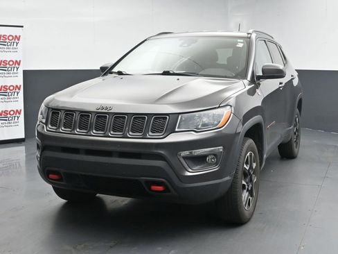 Used 2021 Jeep Compass Trailhawk AWD/4WD image 4