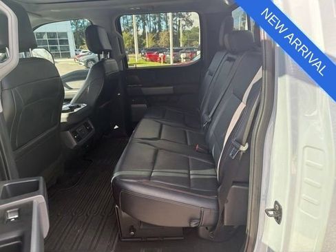 Used 2024 Ford F250 Lariat w/ Lariat Ultimate Package AWD/4WD image 14