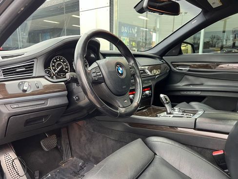 Used 2012 BMW 750Li image 47