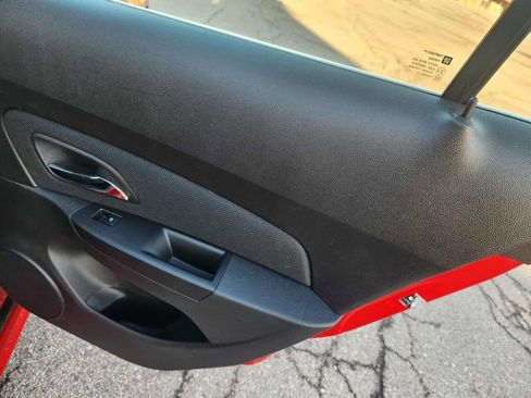 Used 2012 Chevrolet Cruze LT w/ RS Package image 15