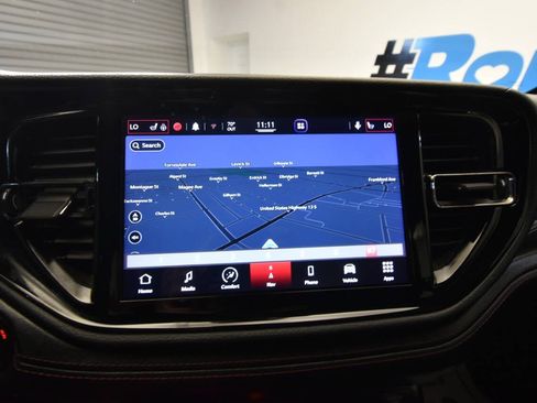 Used 2021 Dodge Durango R/T w/ Tow 'N Go Package AWD/4WD image 27
