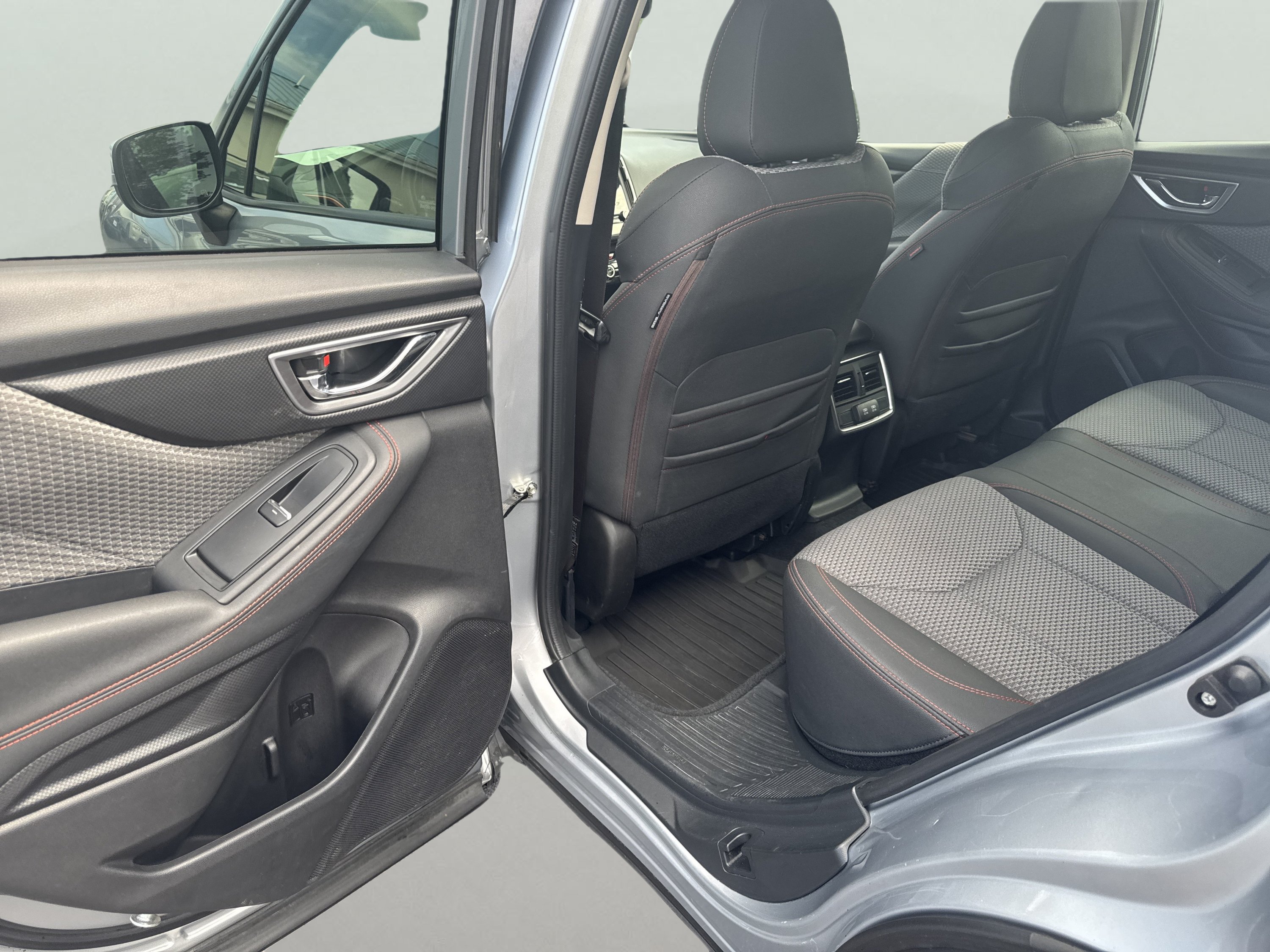 Used 2020 Subaru Forester Sport AWD/4WD image 17