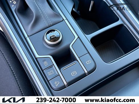New 2026 Kia Sorento LX FWD image 27