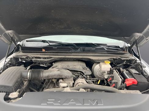 Used 2022 RAM 1500 Laramie AWD/4WD image 30