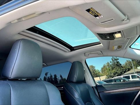 Used 2021 Lexus RX 350L FWD w/ Premium Package image 14