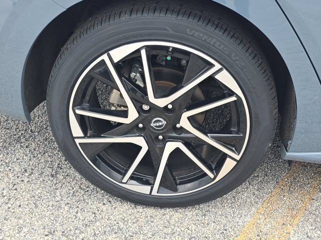 Used 2024 Nissan Sentra SR FWD image 10