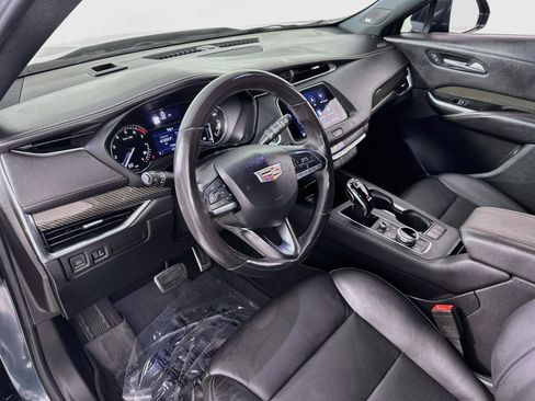 Used 2020 Cadillac XT4 Sport FWD image 9