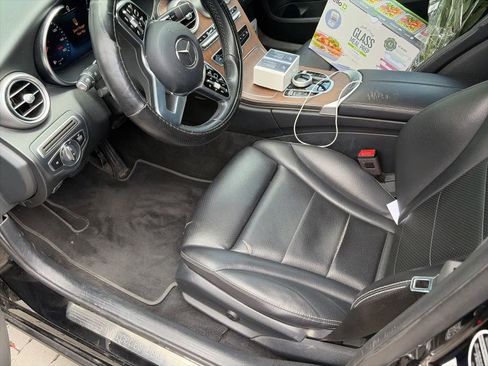 Used 2020 Mercedes-Benz C 300 Sedan image 12