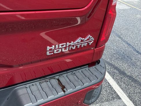 Used 2024 Chevrolet Silverado 3500 High Country w/ Technology Package AWD/4WD image 11
