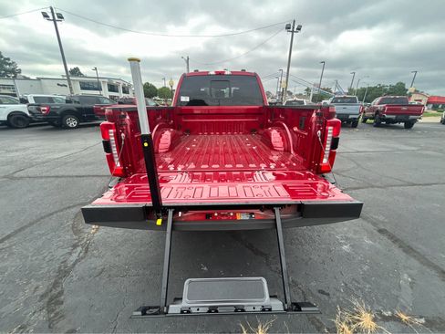 New 2025 Ford F350 Lariat w/ Lariat Ultimate Package image 5