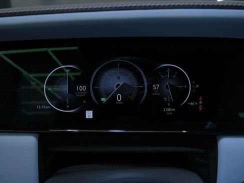 Used 2025 Rolls-Royce Cullinan AWD/4WD image 74