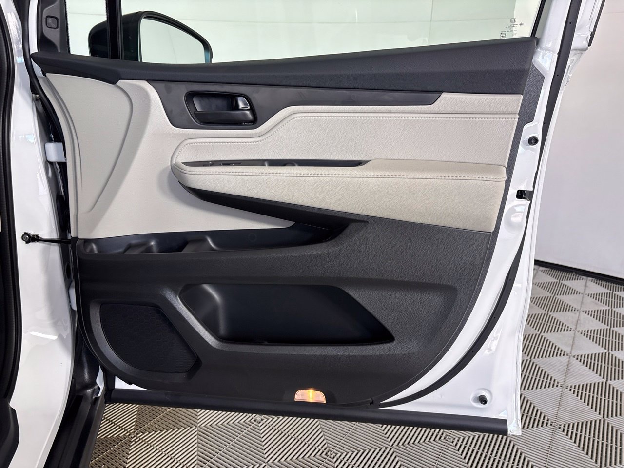 Used 2026 Honda Odyssey EX-L image 28