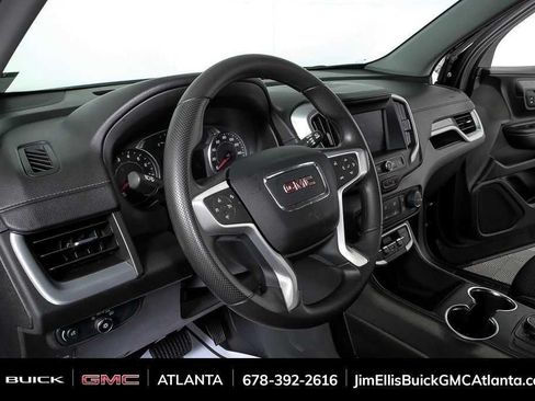 Certified 2024 GMC Terrain SLE FWD image 35