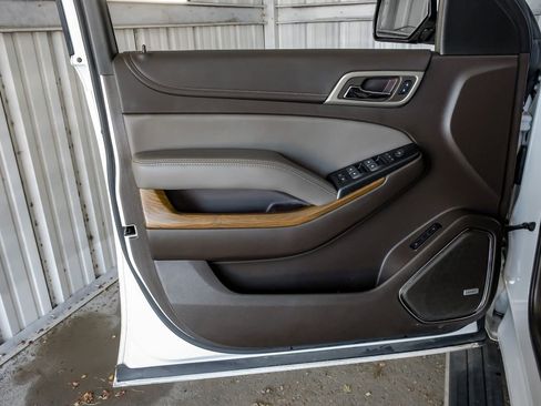 Used 2020 GMC Yukon Denali w/ Denali Ultimate Package image 46