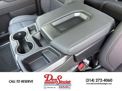 New 2026 GMC Sierra 3500 SLT AWD/4WD image 21