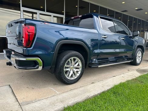 Used 2022 GMC Sierra 1500 SLT AWD/4WD image 7