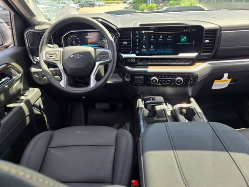 New 2026 Chevrolet Silverado 1500 LT Trail Boss w/ Safety Package AWD/4WD image 17