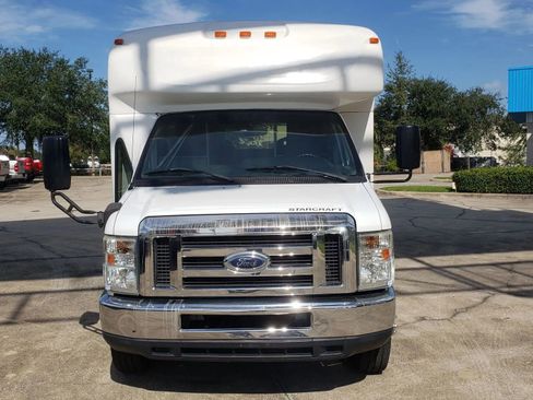 Used 2013 Ford E-350 and Econoline 350 Super Duty w/ Shuttle Bus Prep Pkg image 3