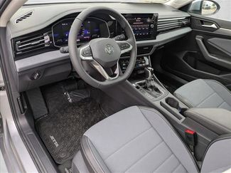 New 2026 Volkswagen Jetta SE video 3