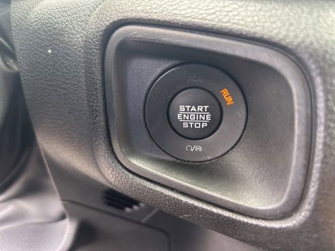 Used 2024 Jeep Wrangler Unlimited Sport AWD/4WD image 39