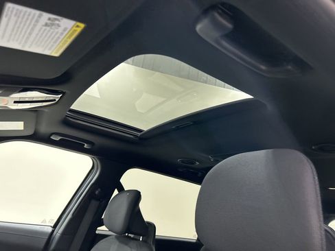 New 2027 Kia Telluride S image 25