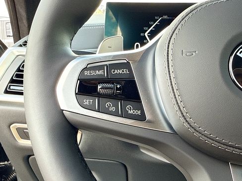 New 2026 BMW X7 xDrive40i w/ Executive Package image 38