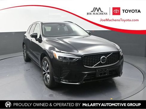 Used 2025 Volvo XC60 B5 Plus AWD/4WD image 1