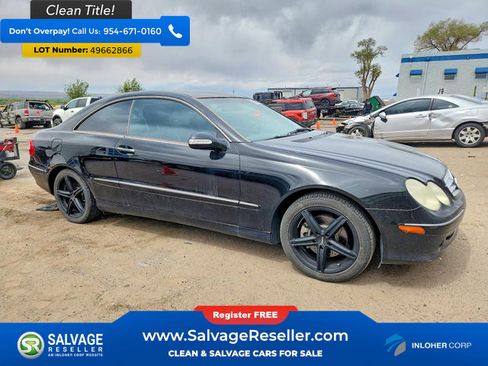 Used 2005 Mercedes-Benz CLK 320 Coupe image 5