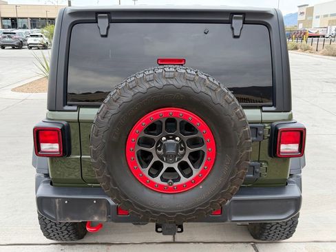 Used 2021 Jeep Wrangler Unlimited Rubicon w/ Xtreme Recon 35" Tire Package AWD/4WD image 7