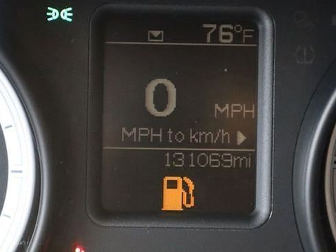 Used 2013 RAM 1500 Express image 34