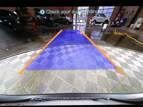 Used 2021 Porsche Macan image 31