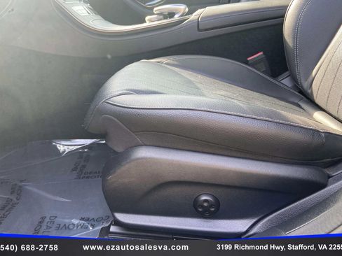Used 2019 Mercedes-Benz E 300 4MATIC image 23